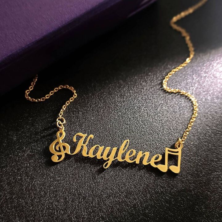 Belle fever name necklace Outlet