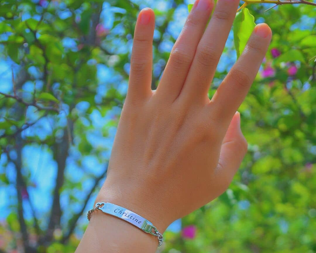 ❤️ A heart-shaped bracelet that will steal her heart ❤️ - BELLE FEVER