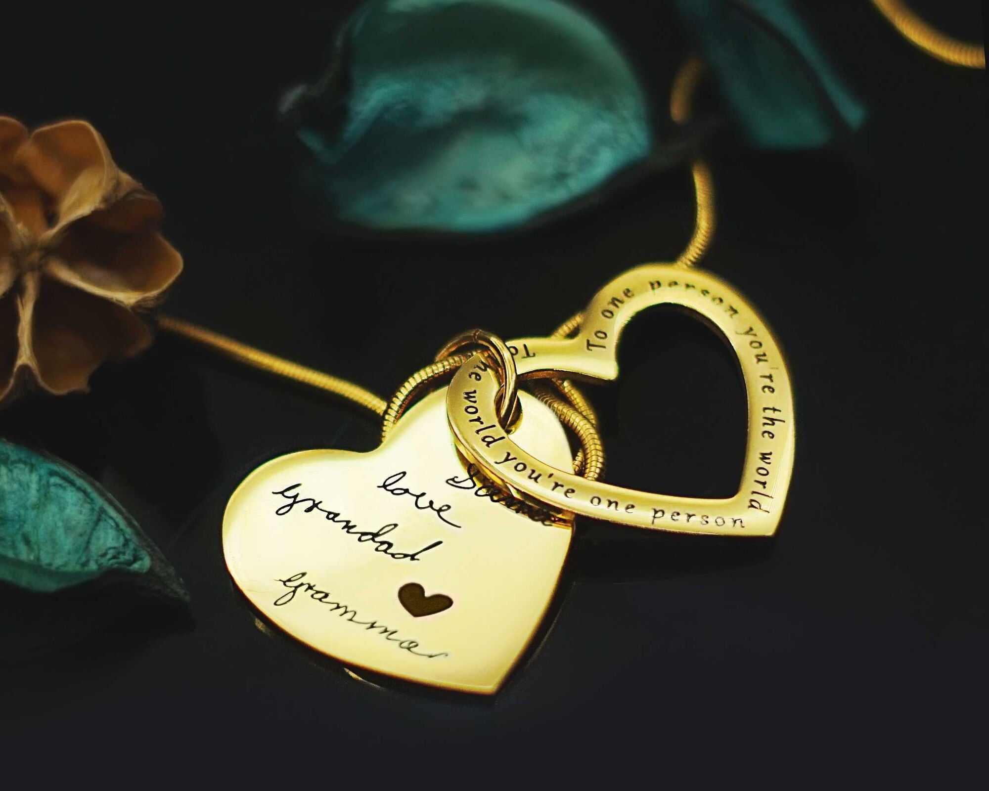 The most meaningful gift for mother-daughter duo 💖 - BELLE FEVER